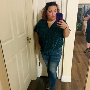 Meet your Posher, Tamara